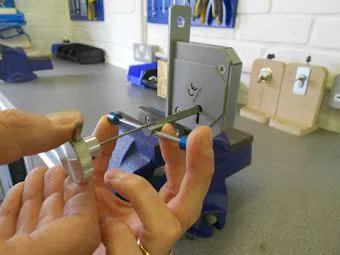 Logan Locksmith Shop Silver Spring, MD 301-969-3231 - key-broke-in-lock